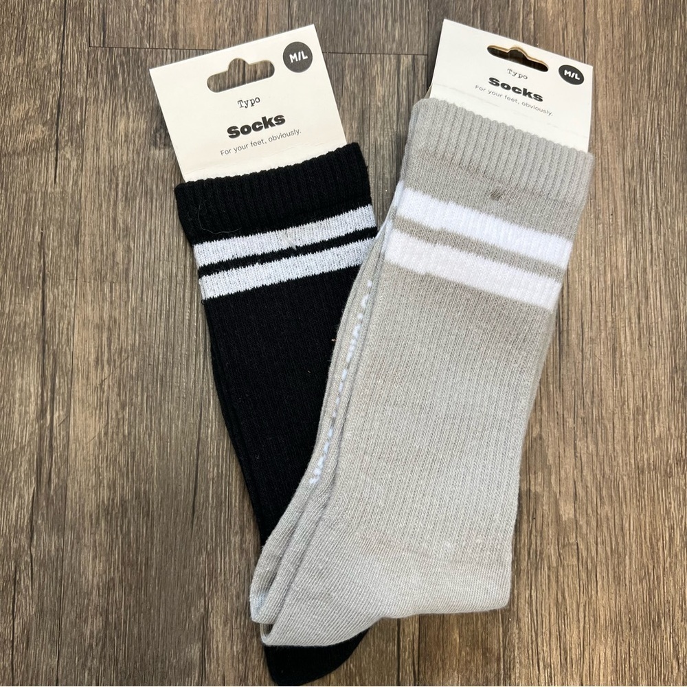 NWT Men’s Typo Black And Gray Double Strips Socks Size M/L